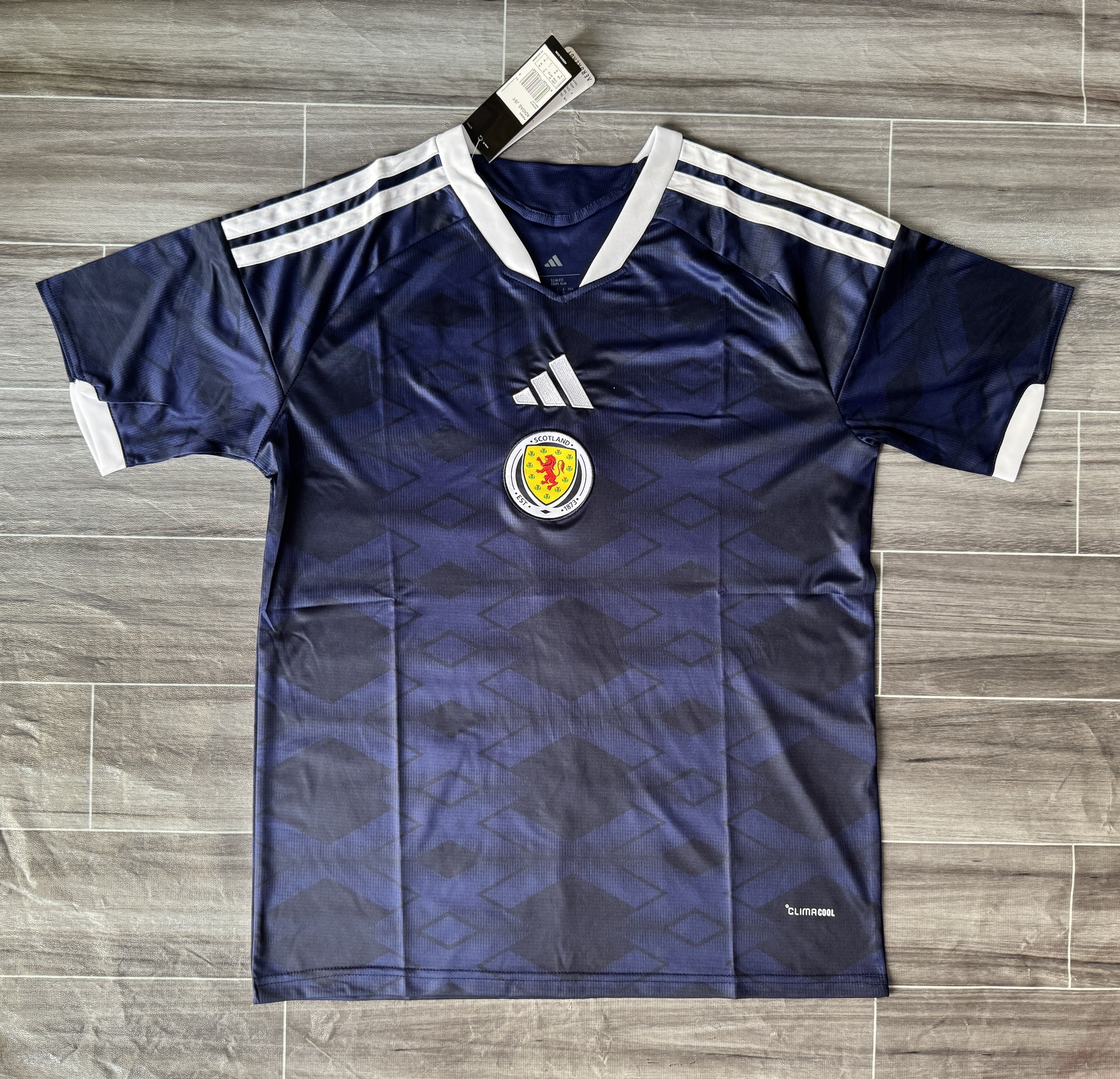 Scotland 2026 World Cup home jersey