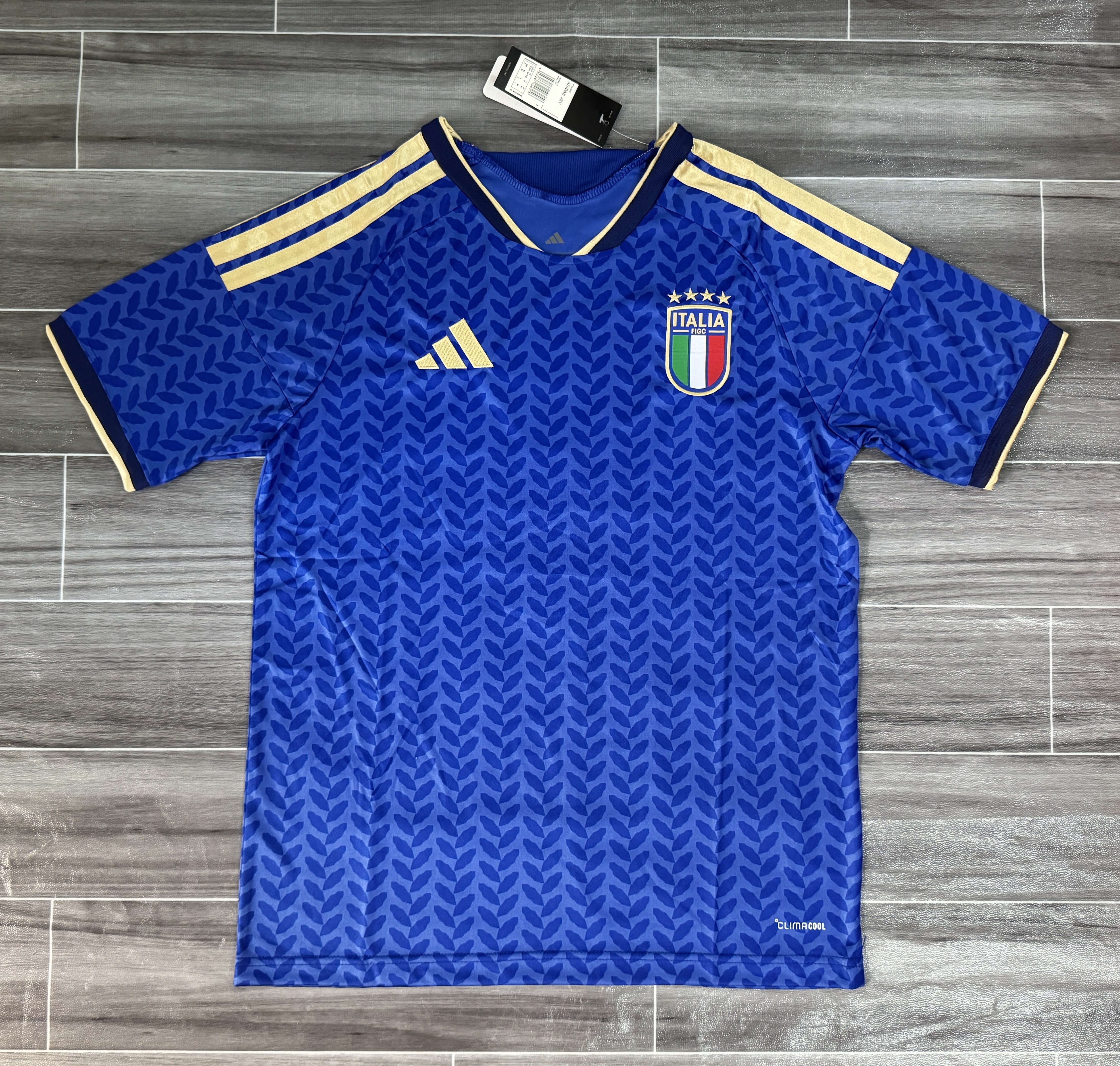 Italy 2026 World Cup home jersey